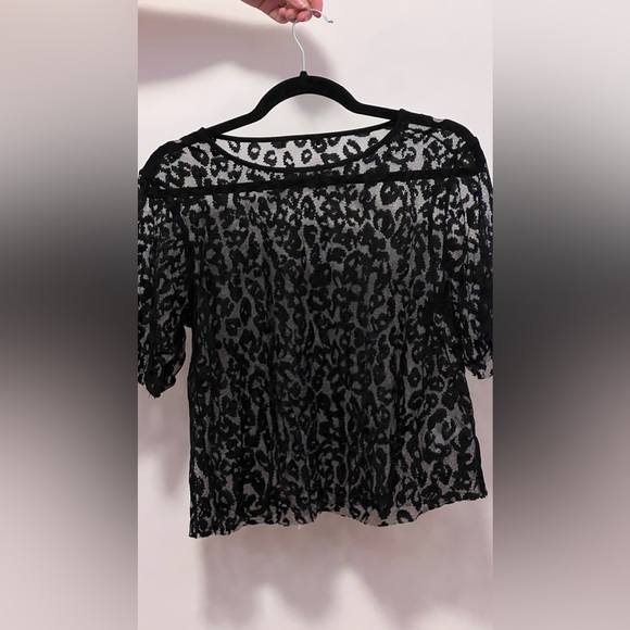 Cheetah print mesh top - Picture 1 of 2
